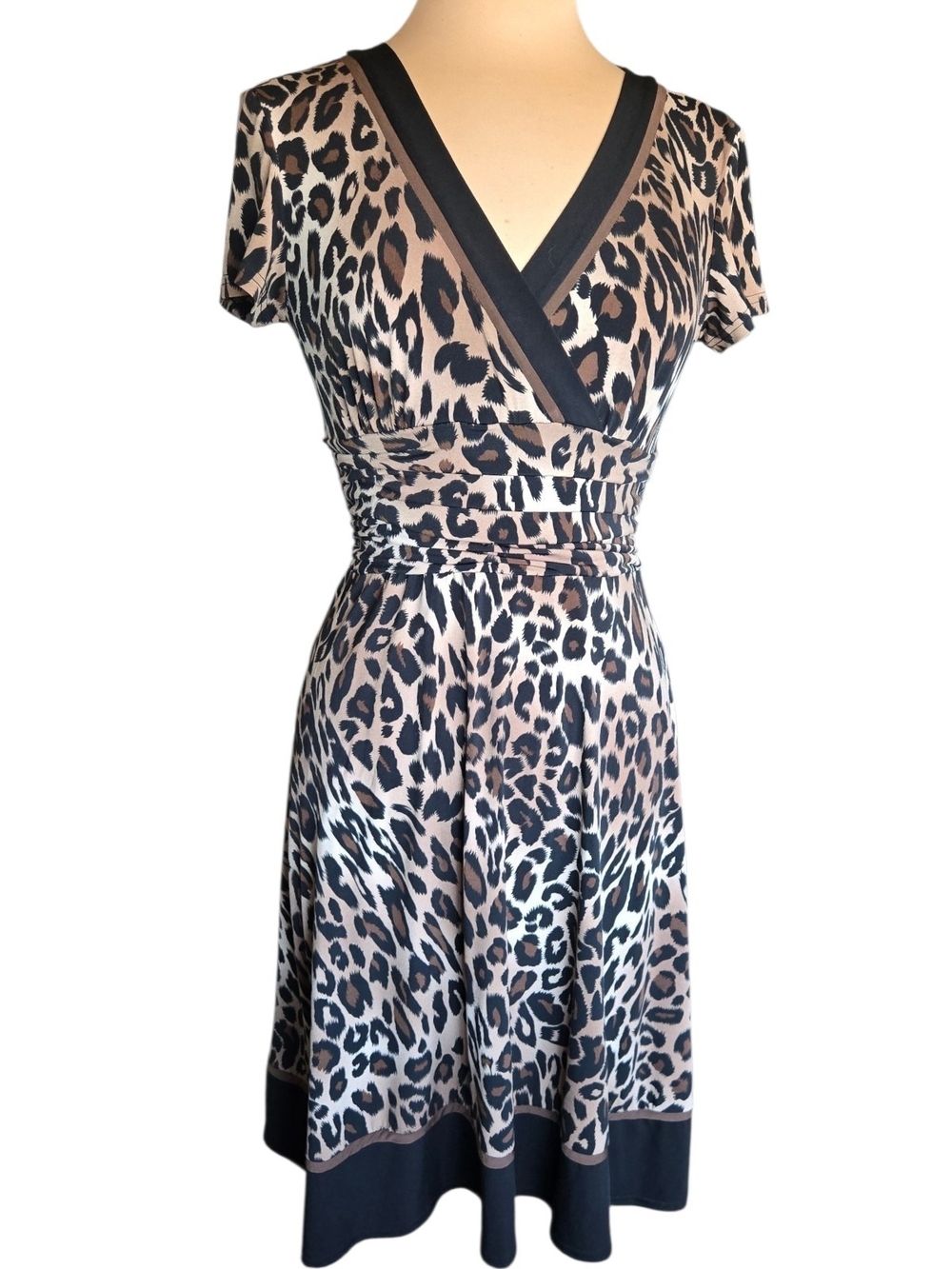 Sandra Darren Leopard-Print Wrap Midi Dress with Black Trim Sz 8